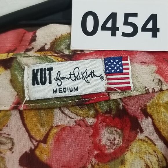 KUT from the Kloth Long Sleeves Blouse - Picture 9 of 9